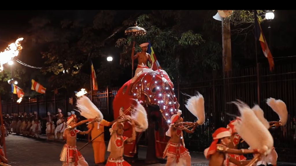 Kandy Esala Perahera