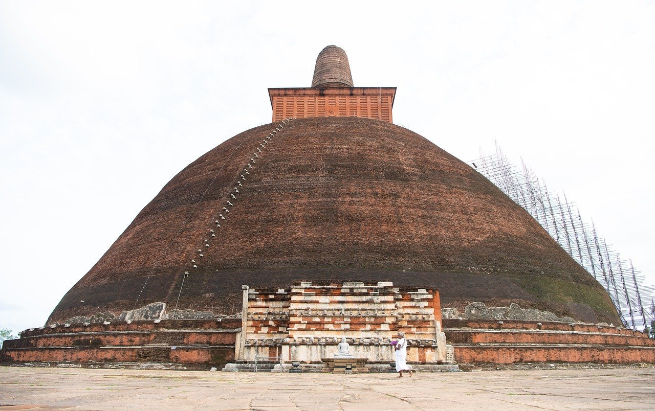 Abhayagiri monastery | Sri Lanka Wonders