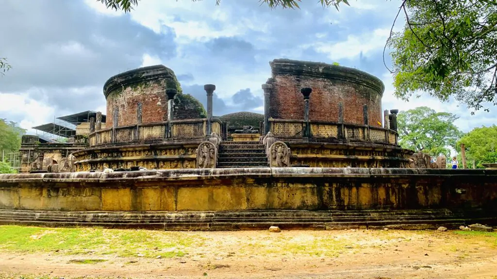 vatadage - polonnaruwa